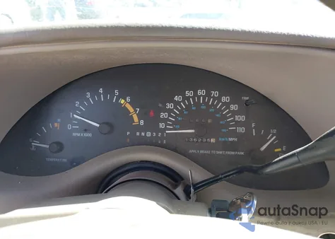 1996 Buick Regal Custom z USA, uszkodzony, nr VIN 2G4WB52K7T1502427